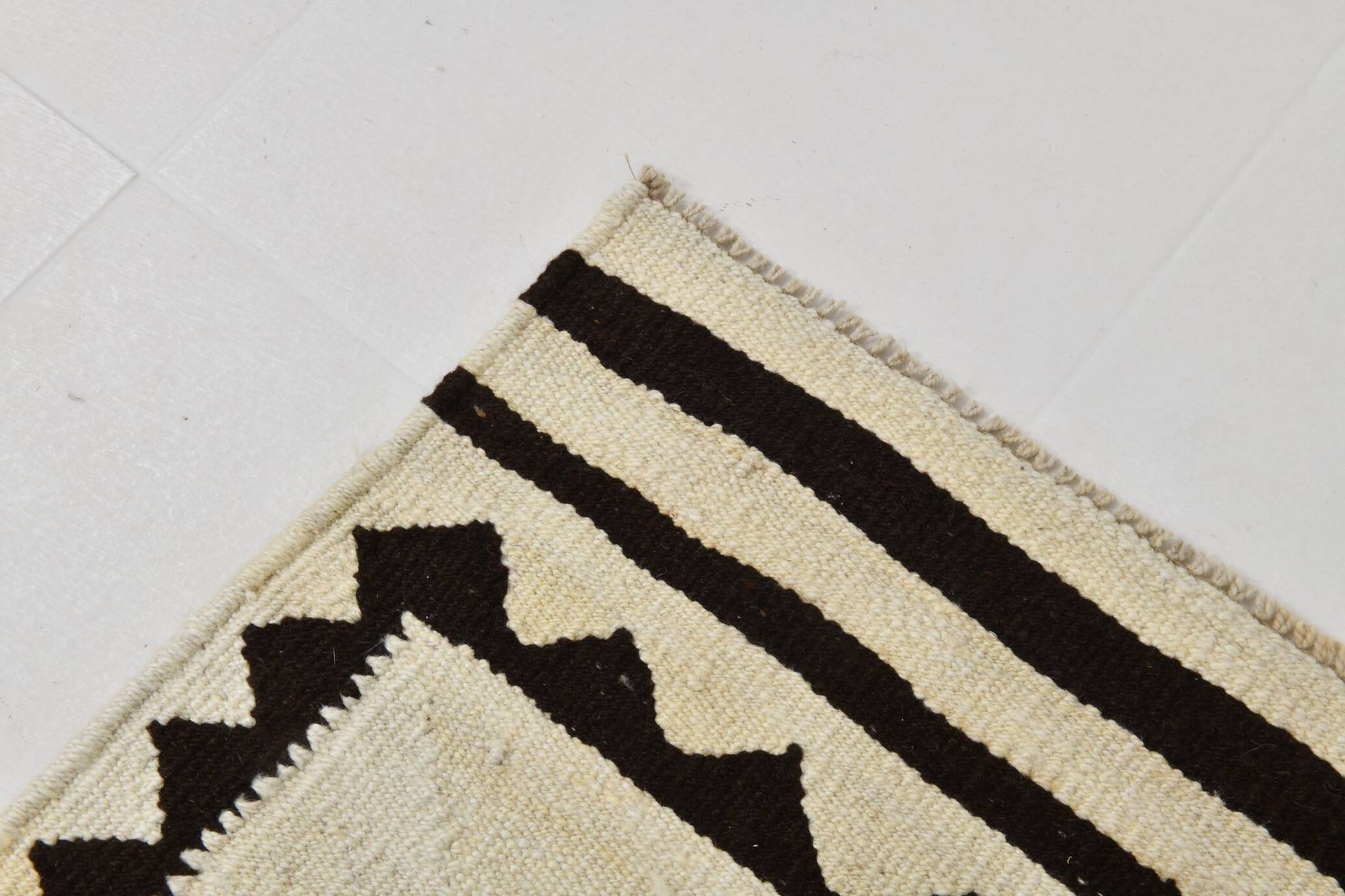 3x11 Kilim Cream & Brown Tribal Kilim Runner Rug, 99x322Cm