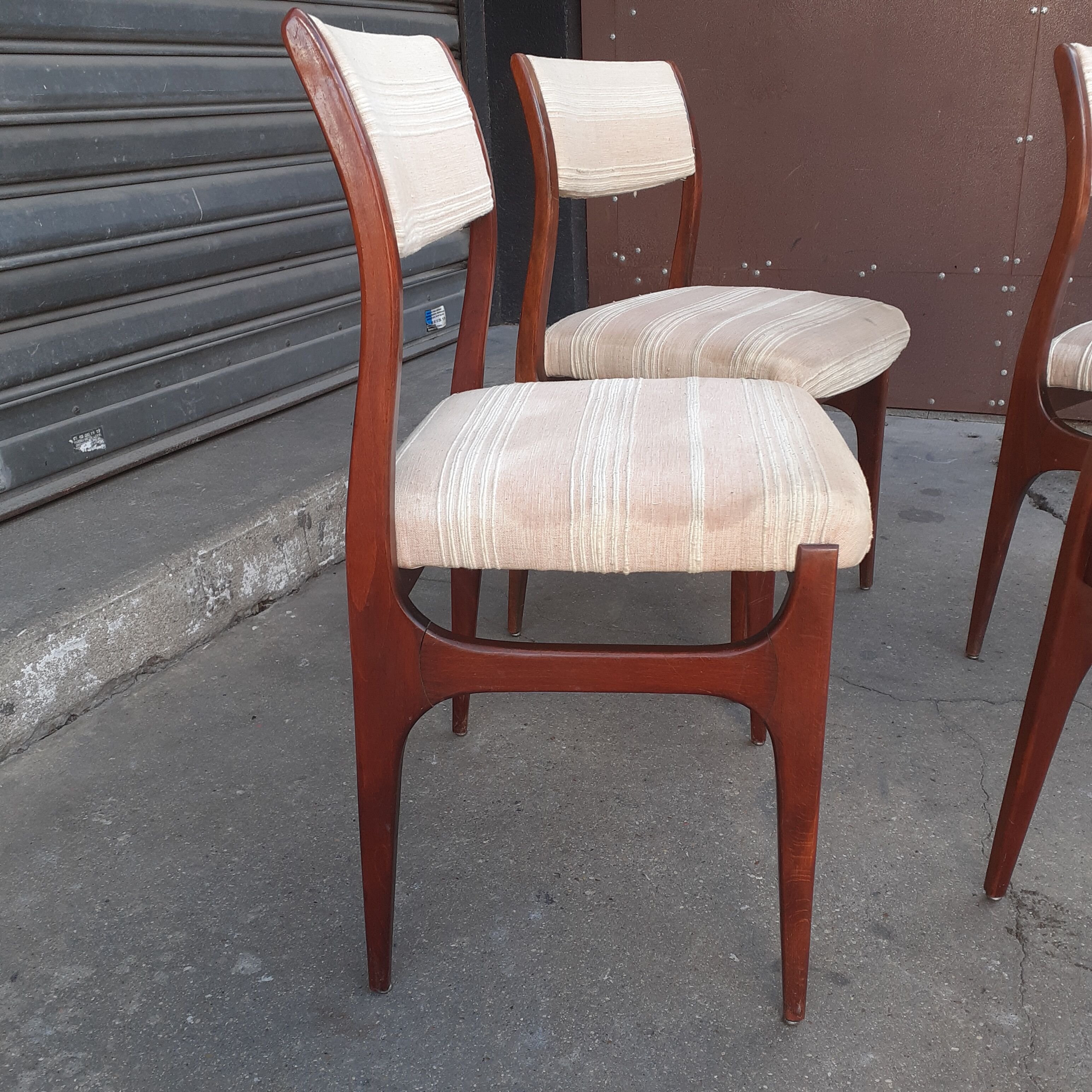 4 teak table chairs and fabric