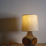 Lampe de table en céramique Løvemose, Danemark, années 1960.