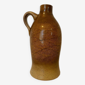 Pitcher