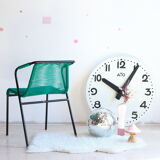Metal and scoubidou green garden chair