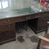 Bureau double
