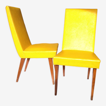 Paire de chaises jaunes skaï jaune années 60