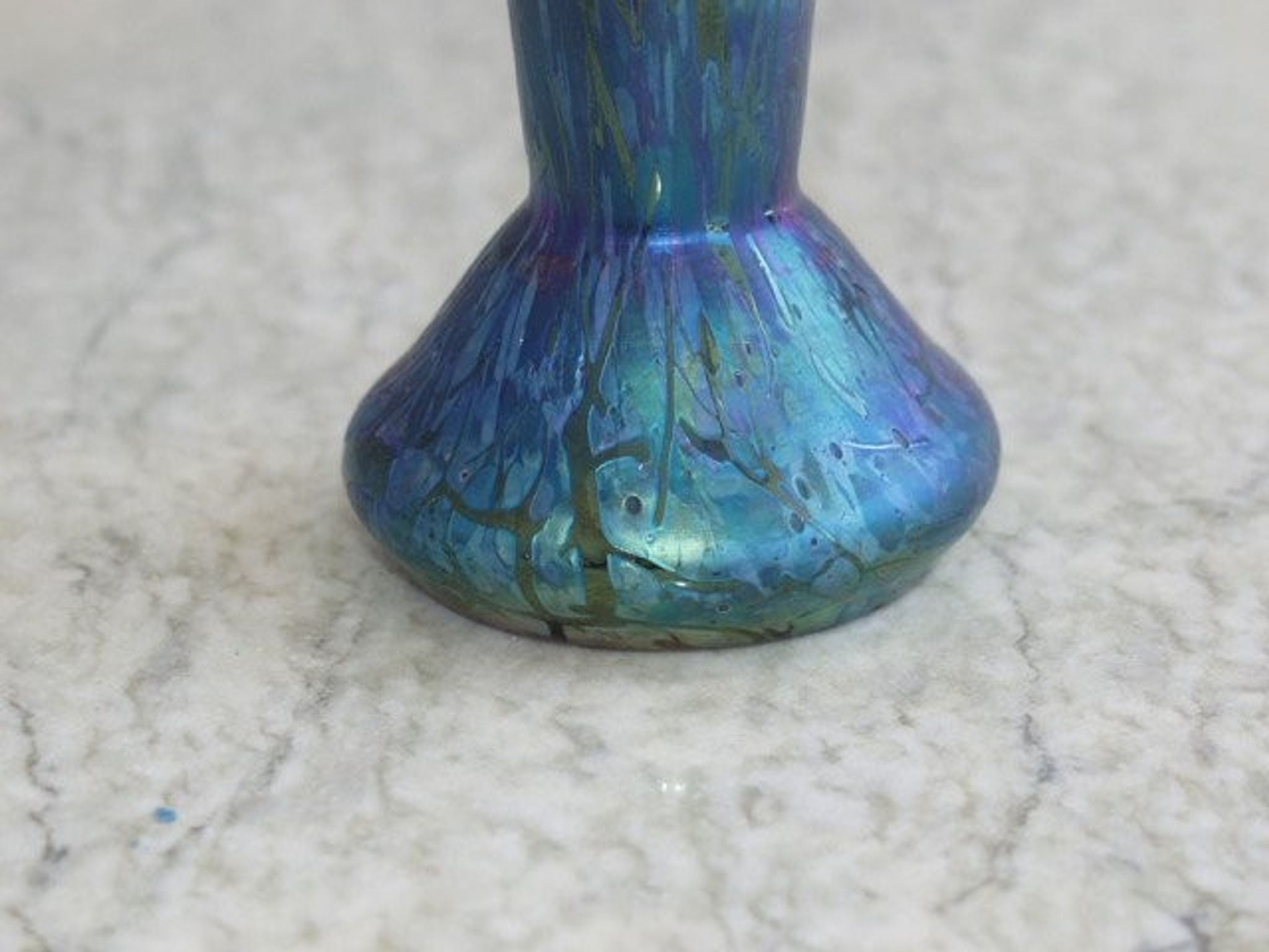 Vase in iridescent Glass Art new of PEACKOCK
