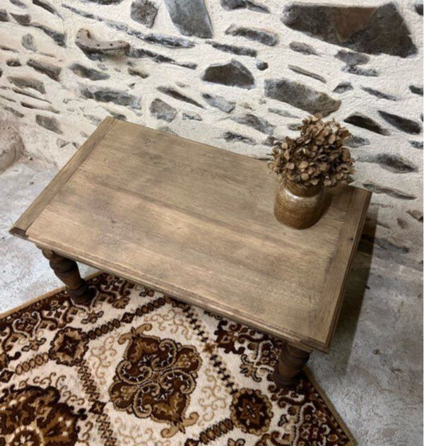 Petite table basse bois pieds tournés
