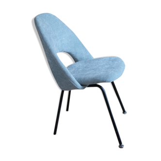 Barrel chair