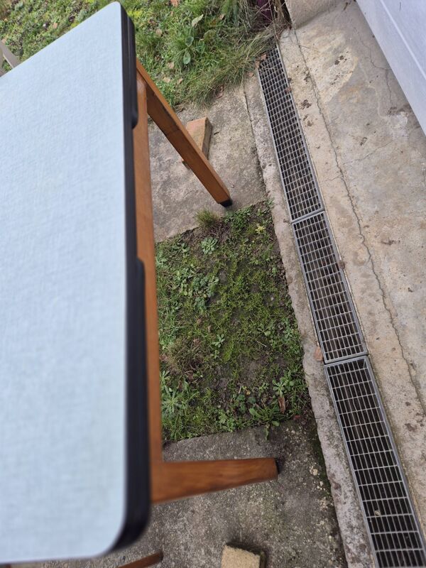 Ensemble table et  chaise vintage scandinave ossature bois et dessus formica