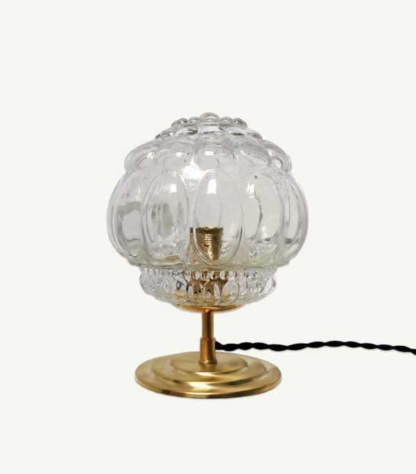 globe table lamp