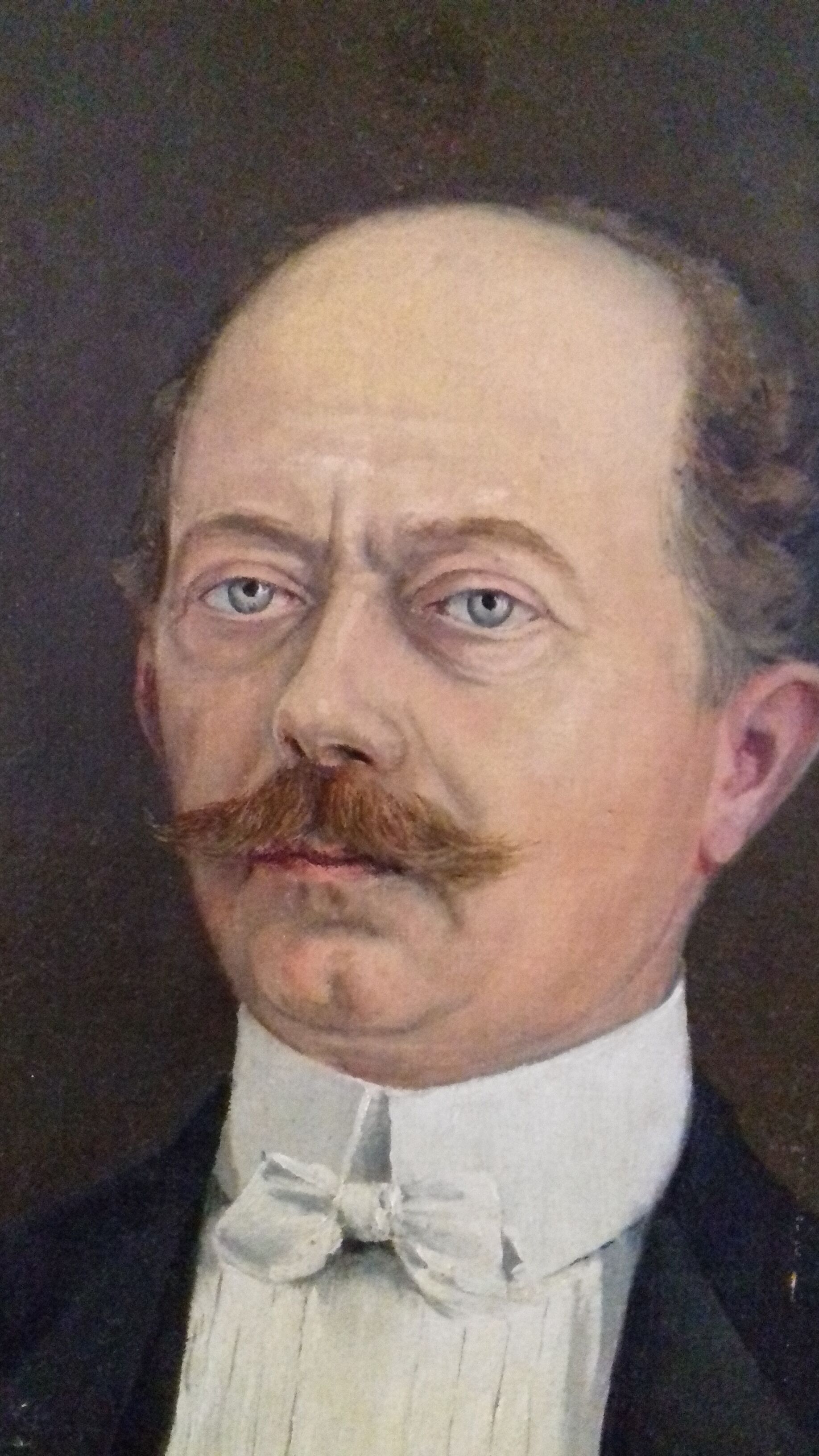 Portrait man at the Legion of honor XIX