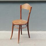 1900 curved wooden chair