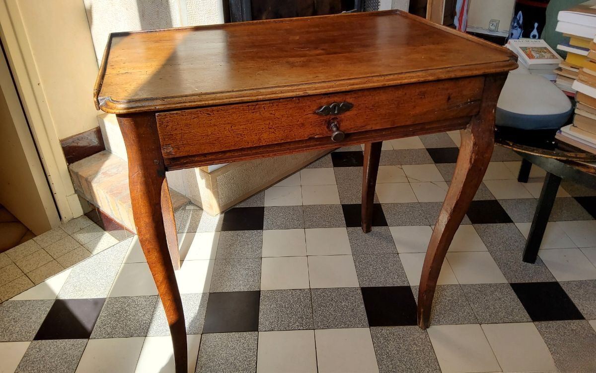 Pretty little antique table