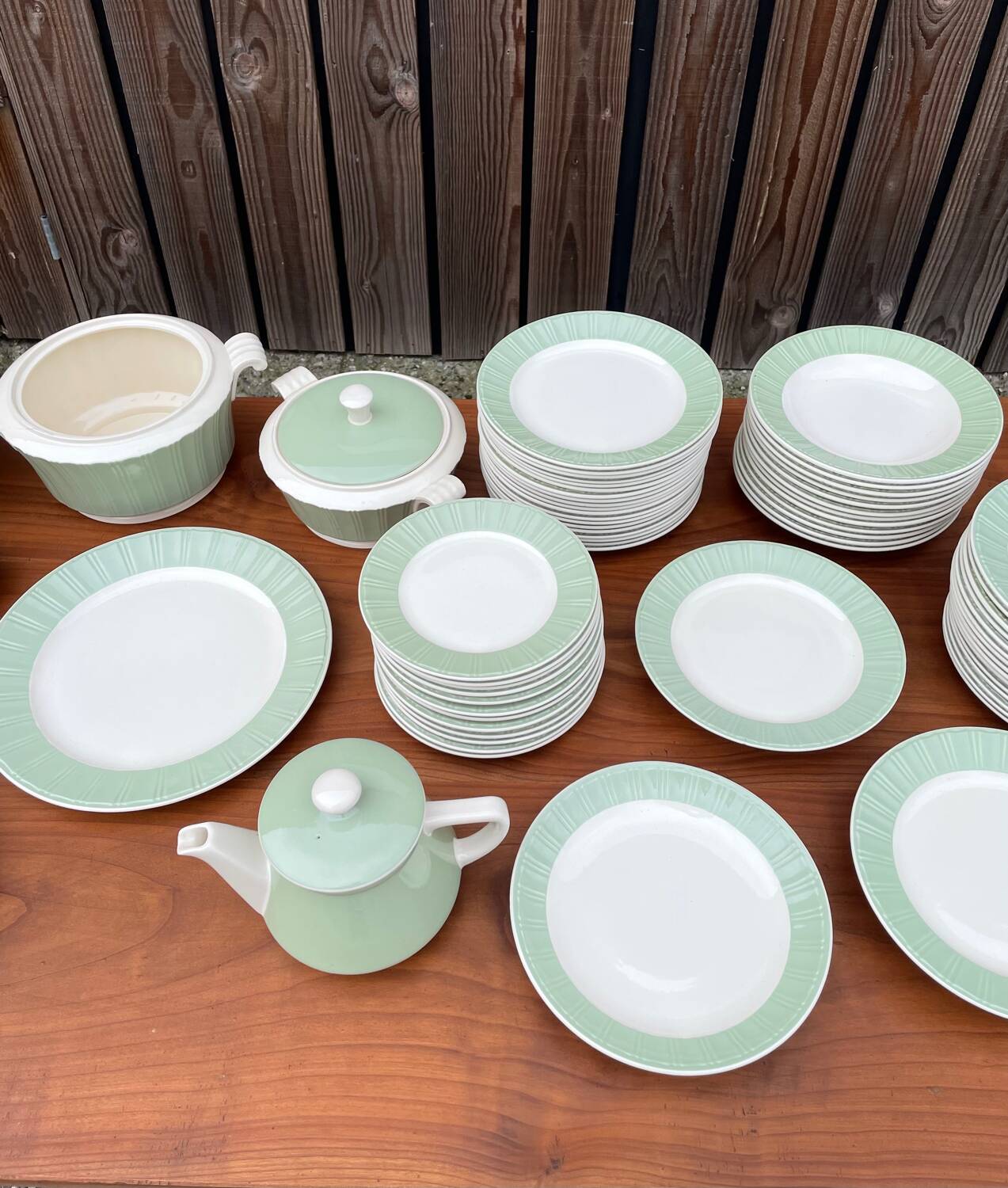 Vintage Villeroy and Boch service model Paris - 70 pieces