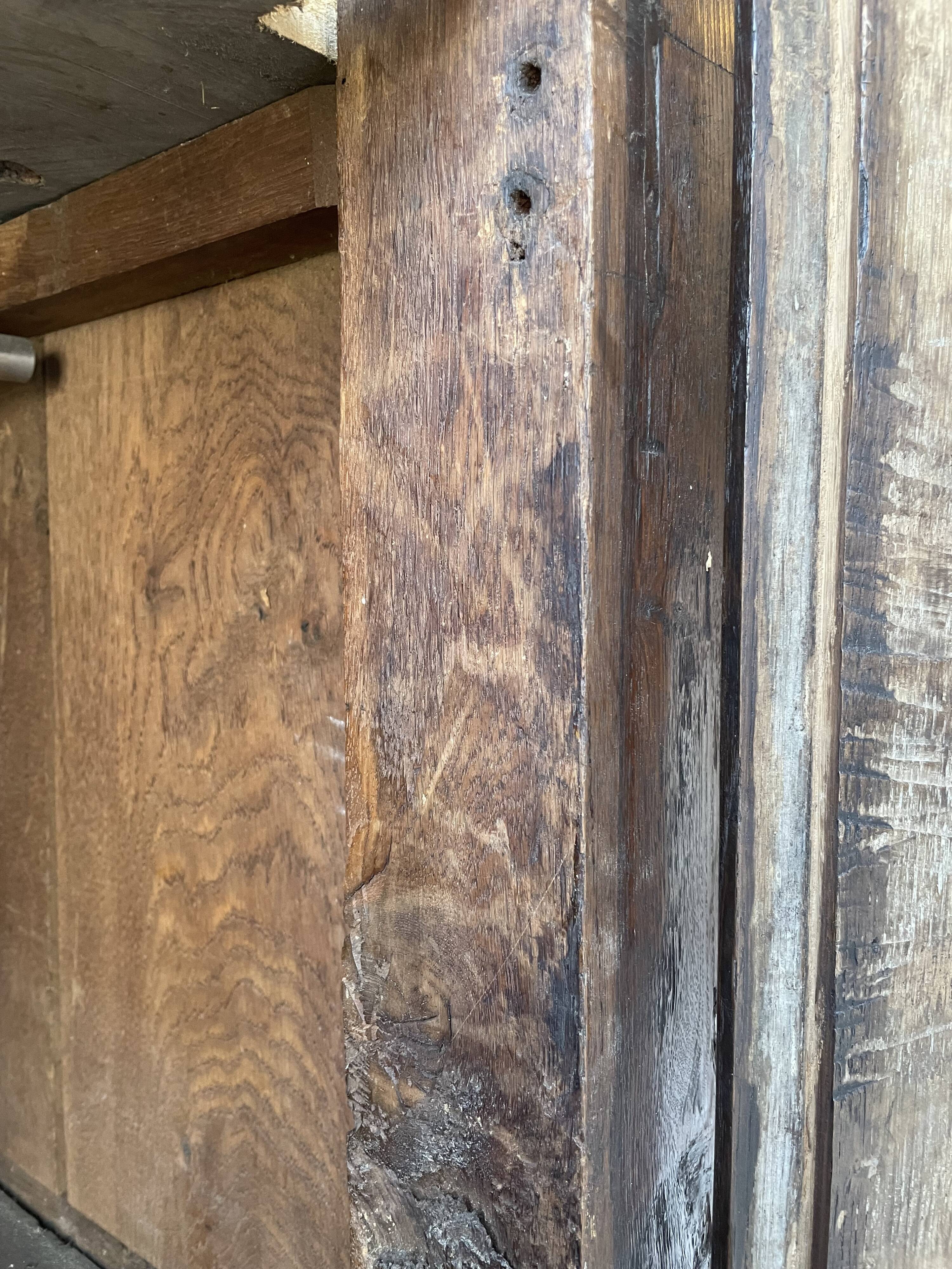 Savoyard solid oak cabinet XVIIIth