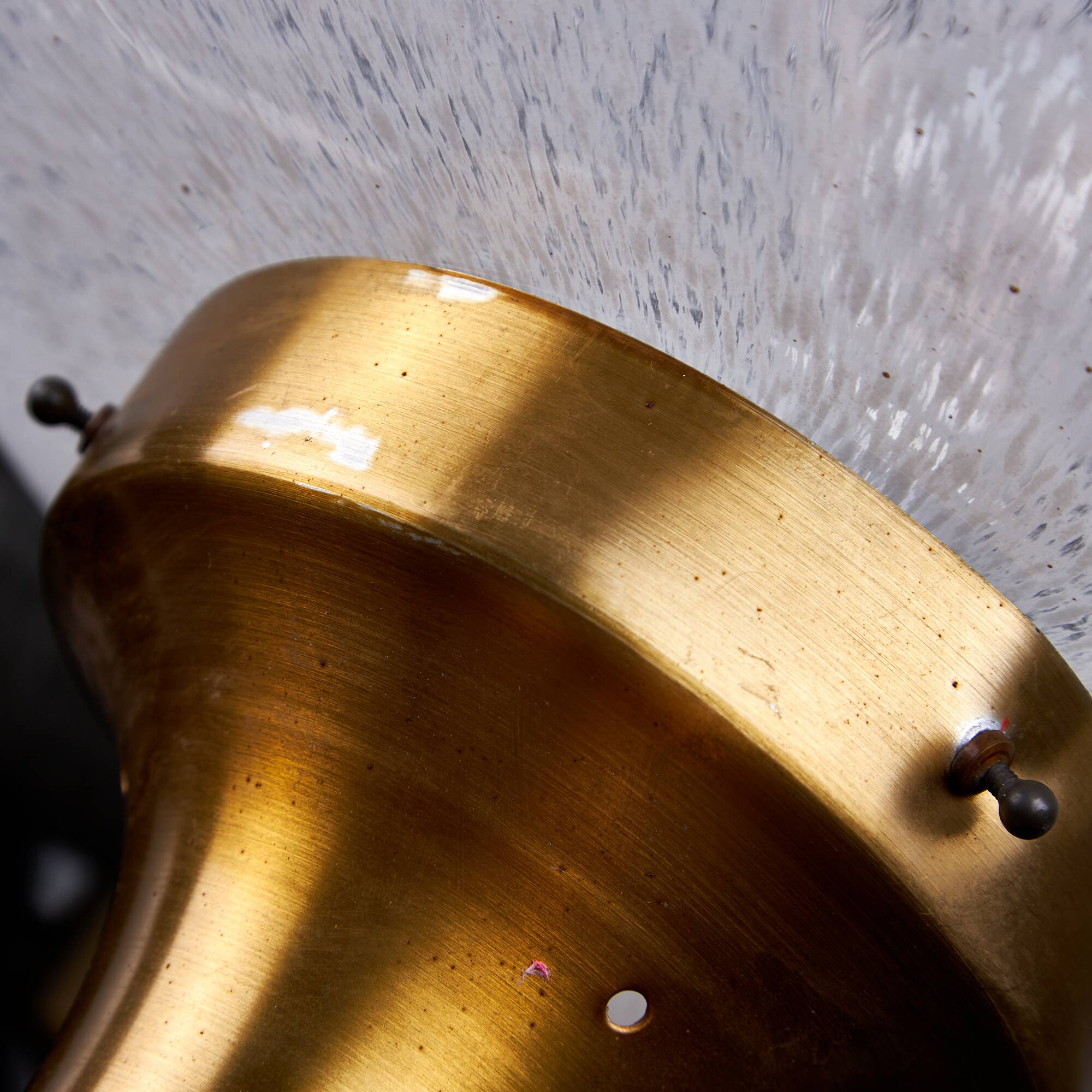 Lampe de table avec base en laiton et verre de Murano