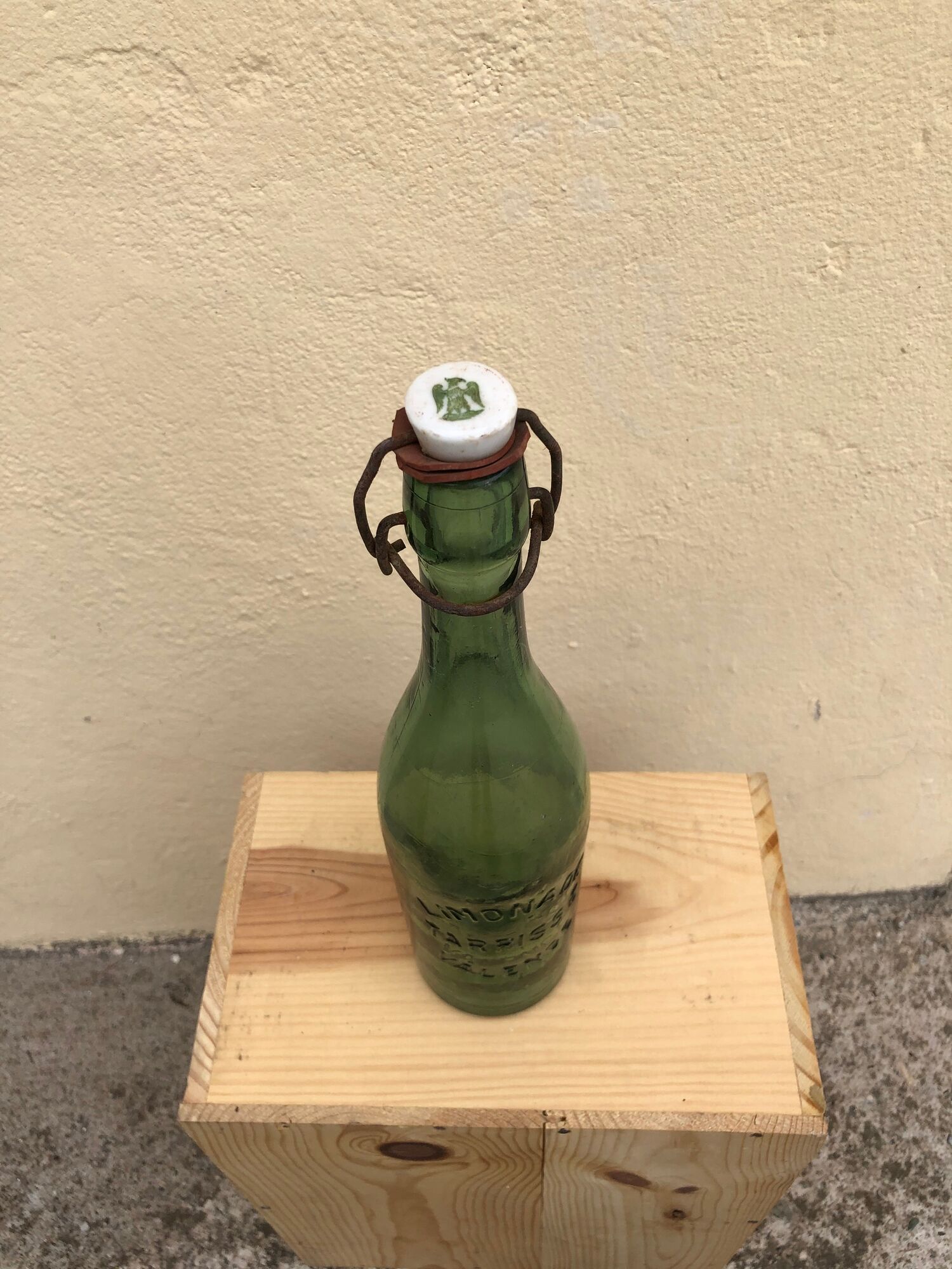 Lot 4 bottles old beers and lemonades blown glass and bistro porcelain