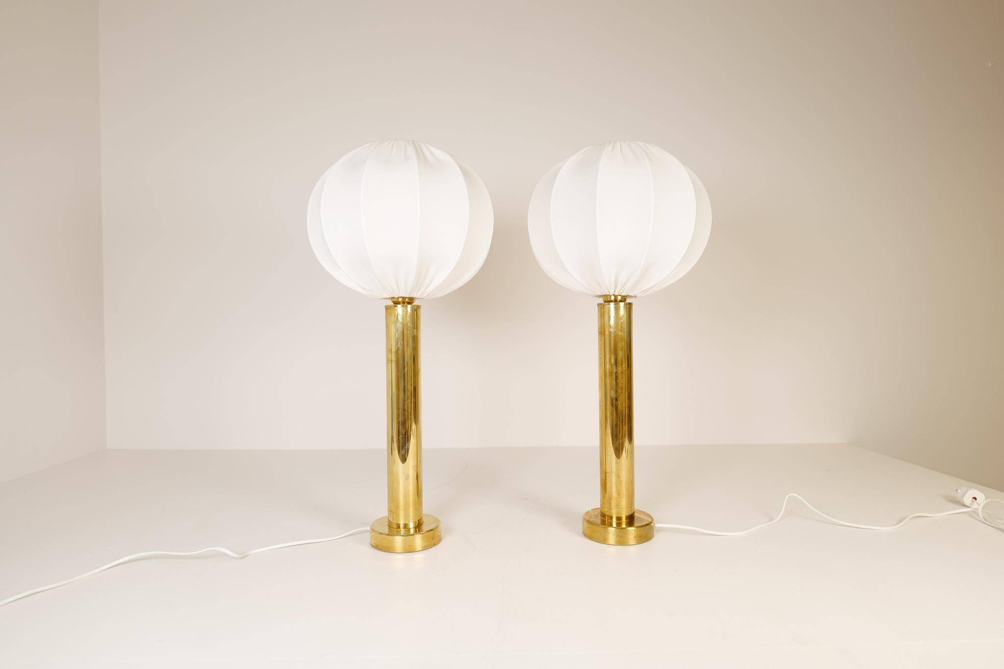 Pair of mid-century brass table lamps by Kosta Elarmatur, Sweden, 1960s.