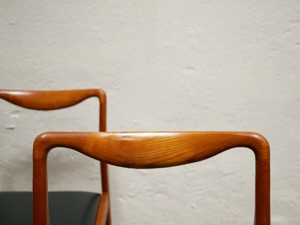 Série de 4 chaises scandinaves vintage en teck et en skaï