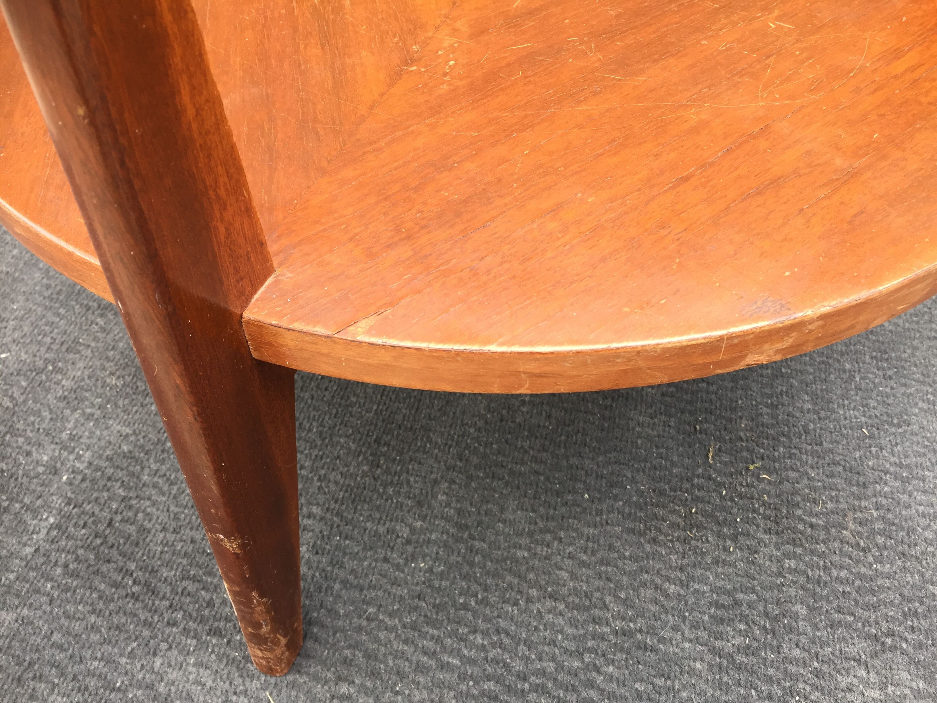 Vintage coffee table round compass legs top in glass and teak wood