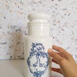 Set of 6 apothecary pots in white opaline 70s