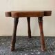 Tabouret tripode