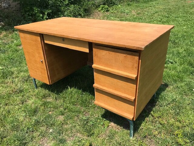 Schoolmaster's office