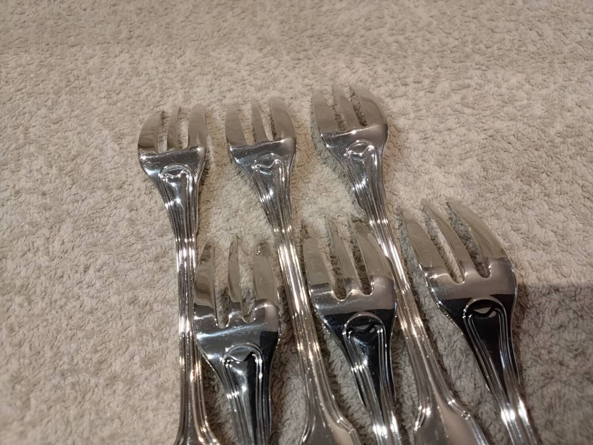 6 silver-plated metal cake forks by Christofle Chinon, 16cm