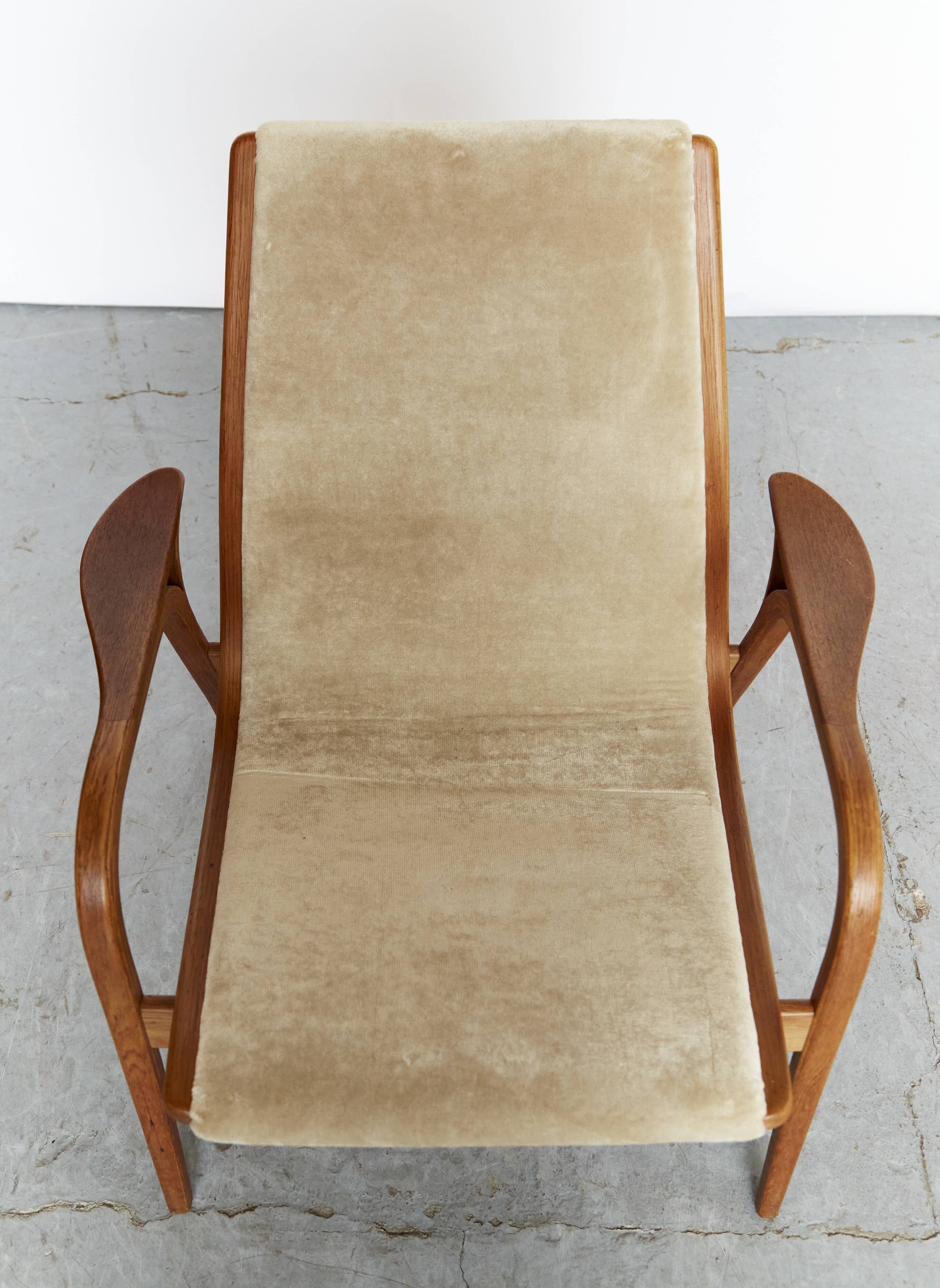 Fauteuil et repose-pieds Lamino par Yngve Ekström pour Swedese