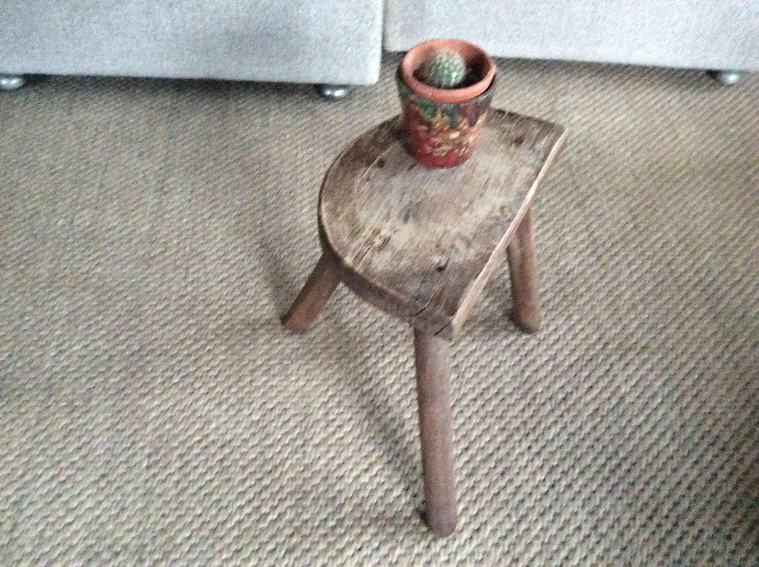Tripod stool