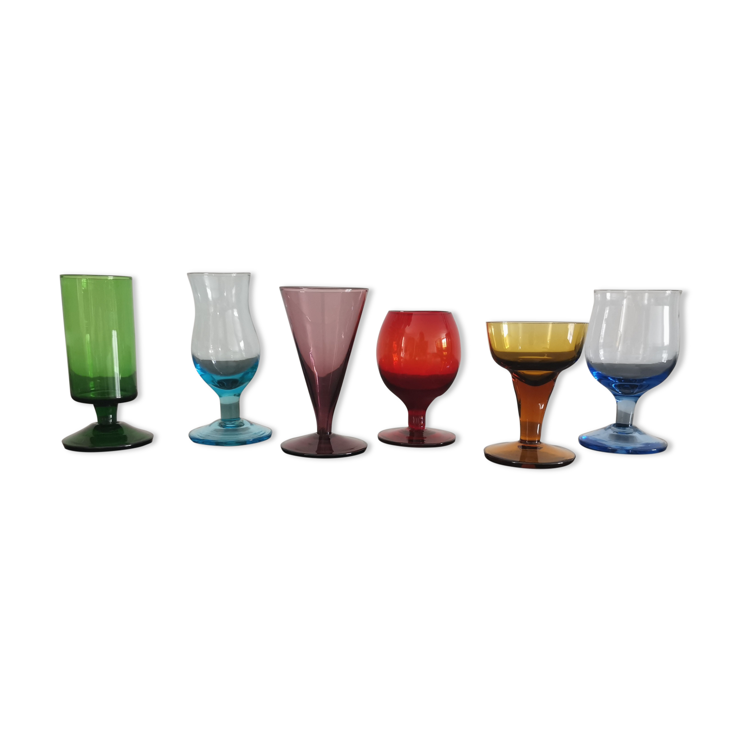 Set of 6 old liquor glasses on mismatched feet