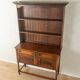 Commode galloise en deux parties des années 1920