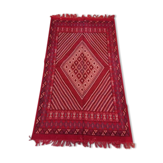 Red mergoum carpets 152x268cm