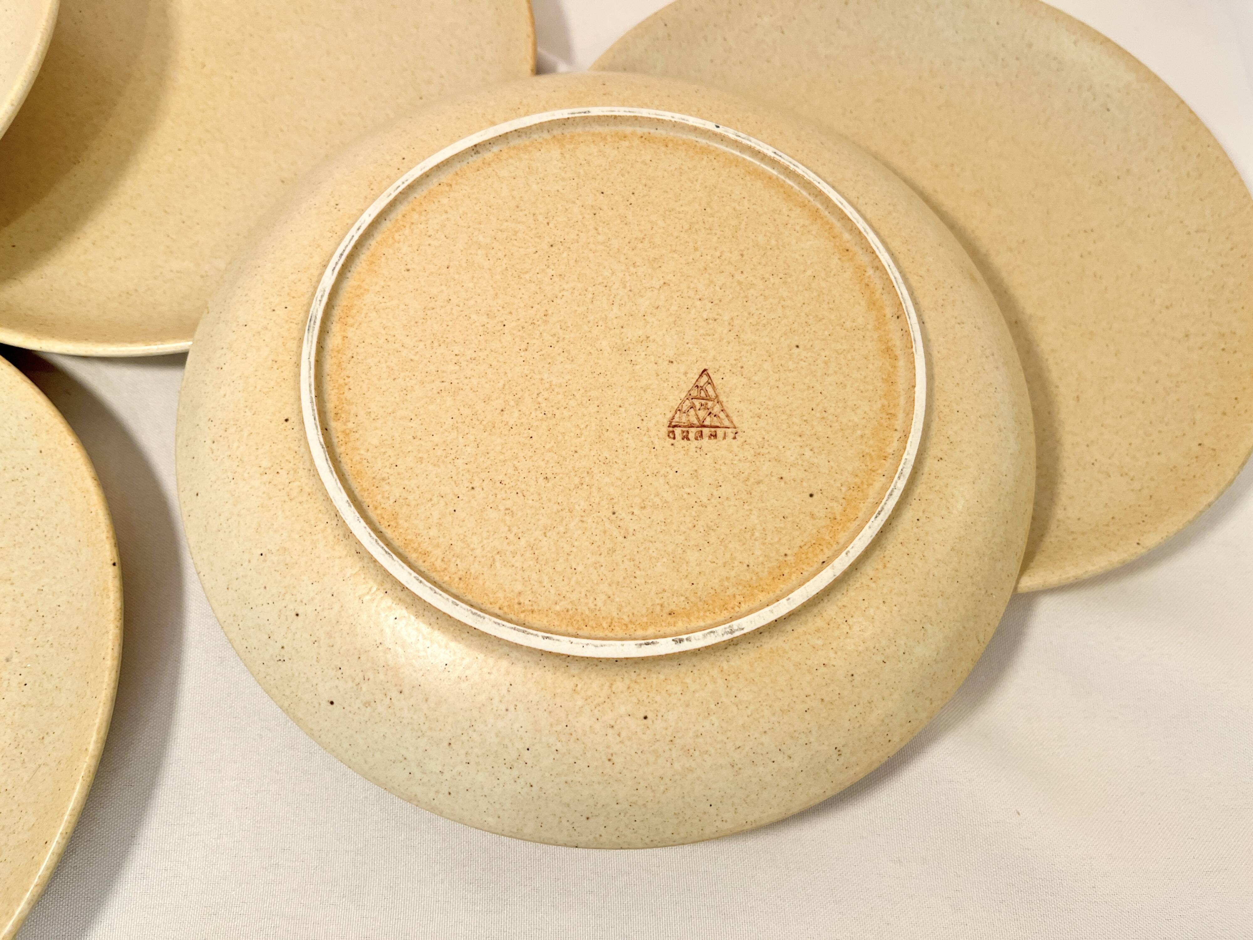 6 large vintage flat plates in beige stoneware Granit 1960s chic country