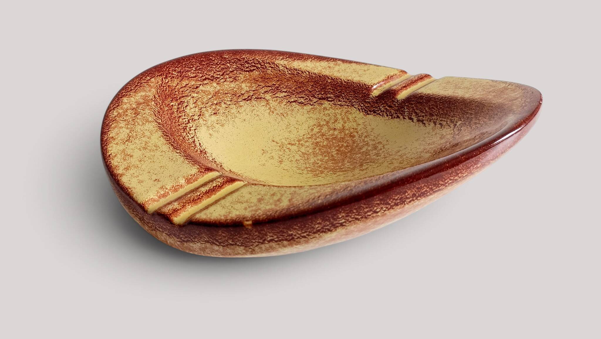 Ceramic ashtray Bertoncello Large or Catchall by Roberto Rigon, 1970s.