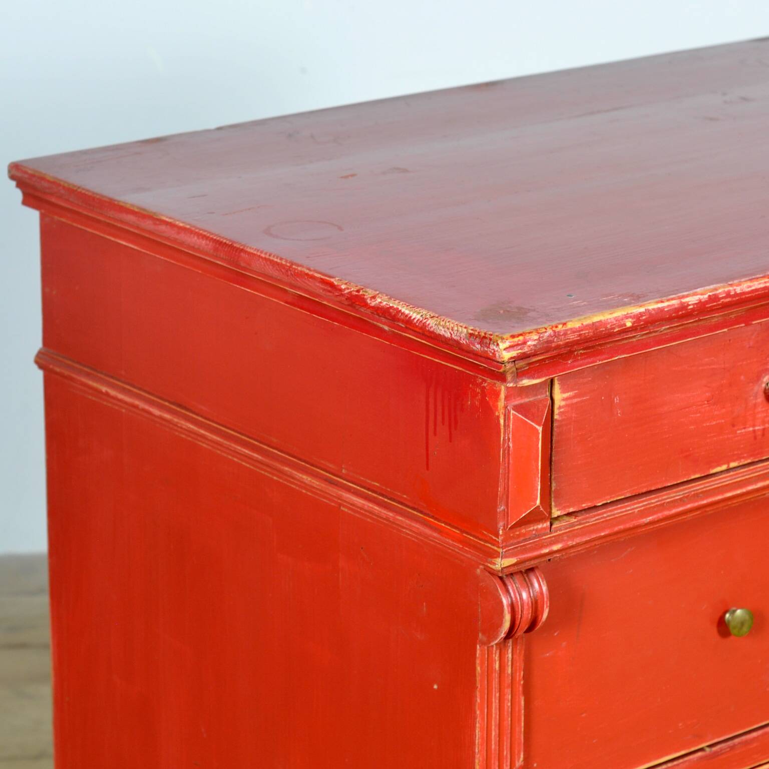 Commode en pin, vers 1910