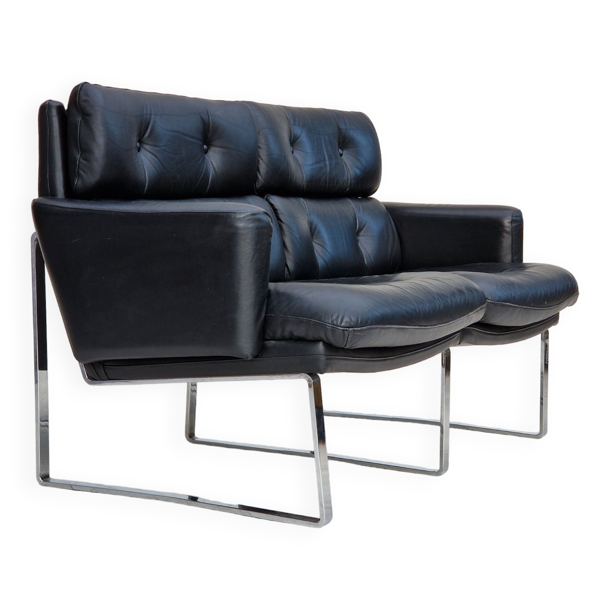 2 seater sofa, leather, chrome steel.