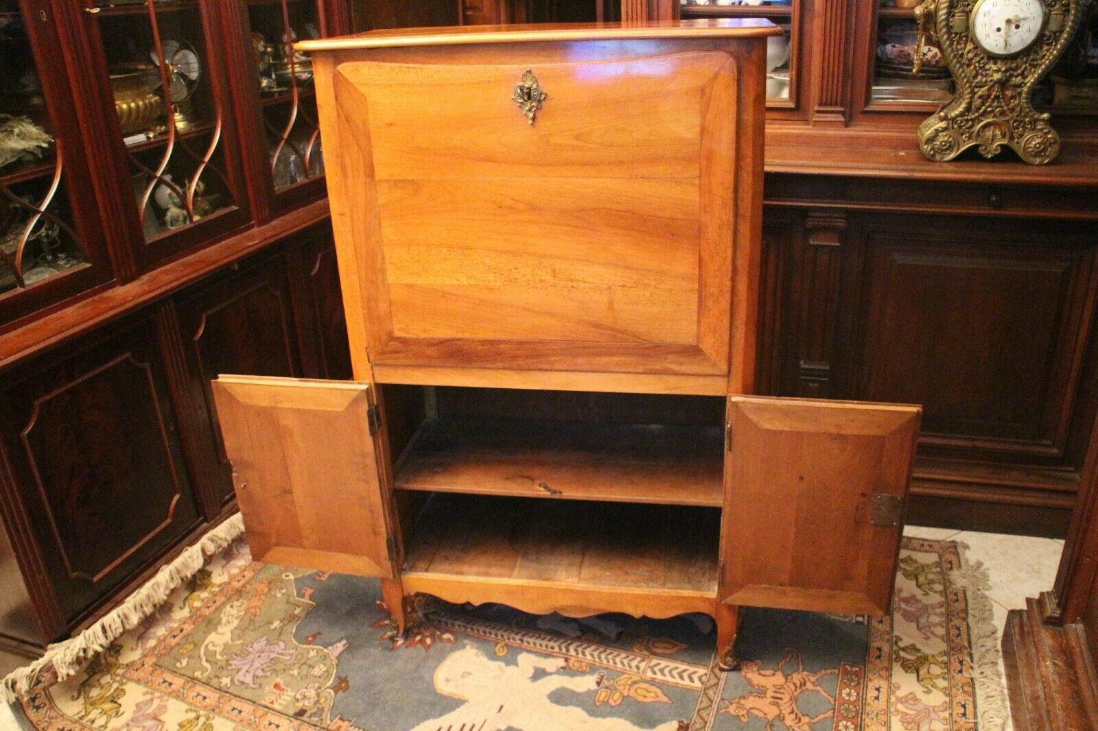 Secretary Louis XV in solid blond walnut period 18th