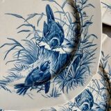 6 blue ironstone flat plates from Gien, "Birds" service, circa 1870, no. 1