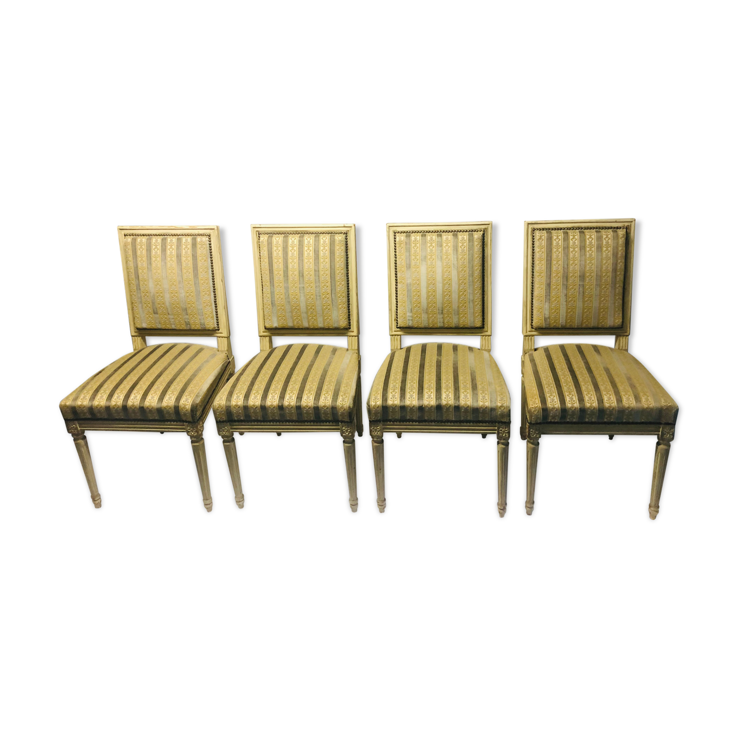Suite of 4 Louis XVI-style chairs