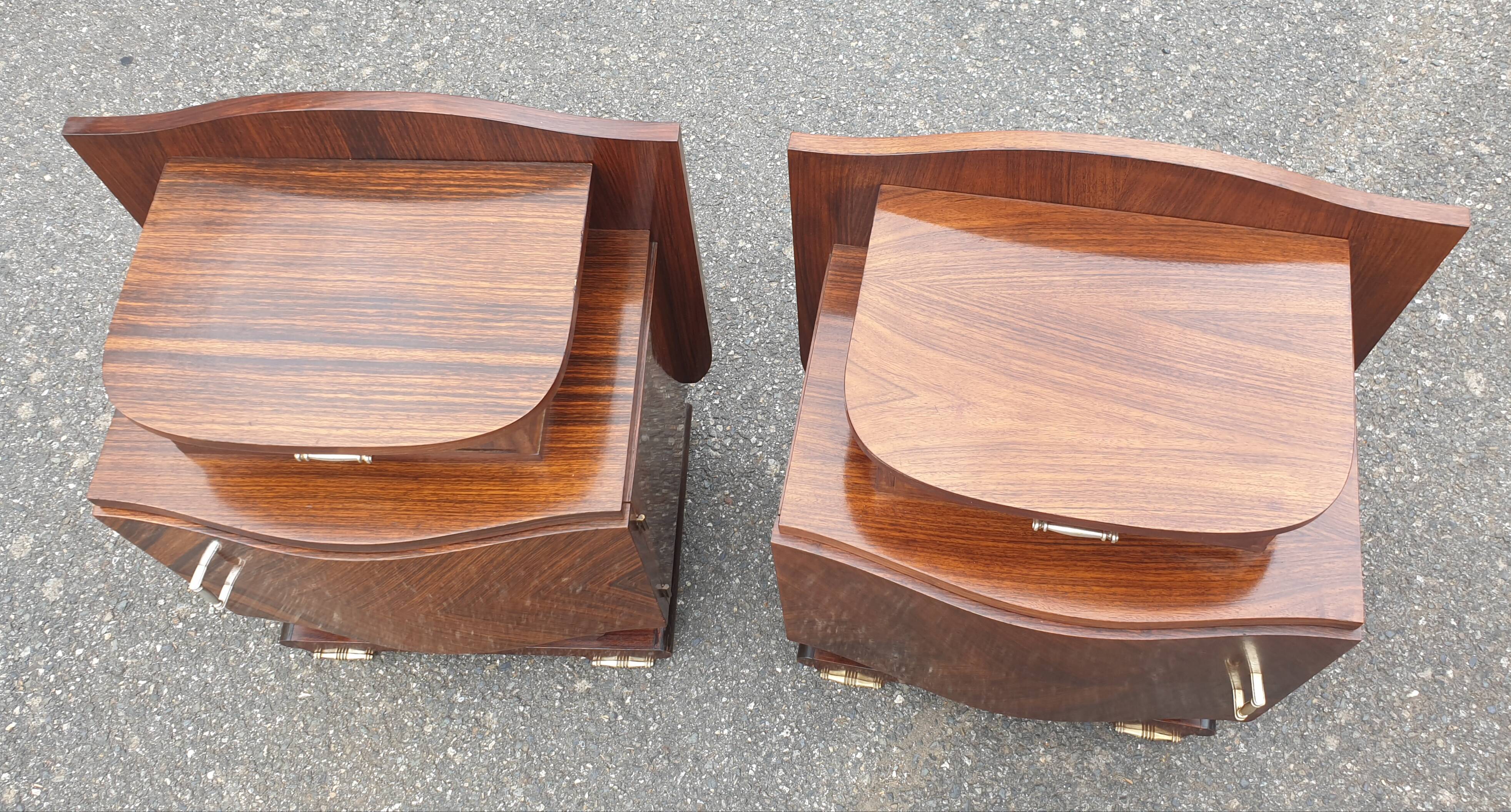 Pair of Art Deco Bedside Tables in Macassar Ebony Veneer