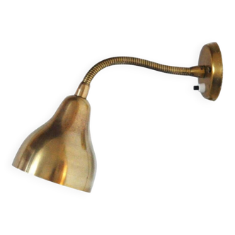 Danish Modern Brass Wall Lamp in the Style of Vilhelm Lauritzen, 1960s