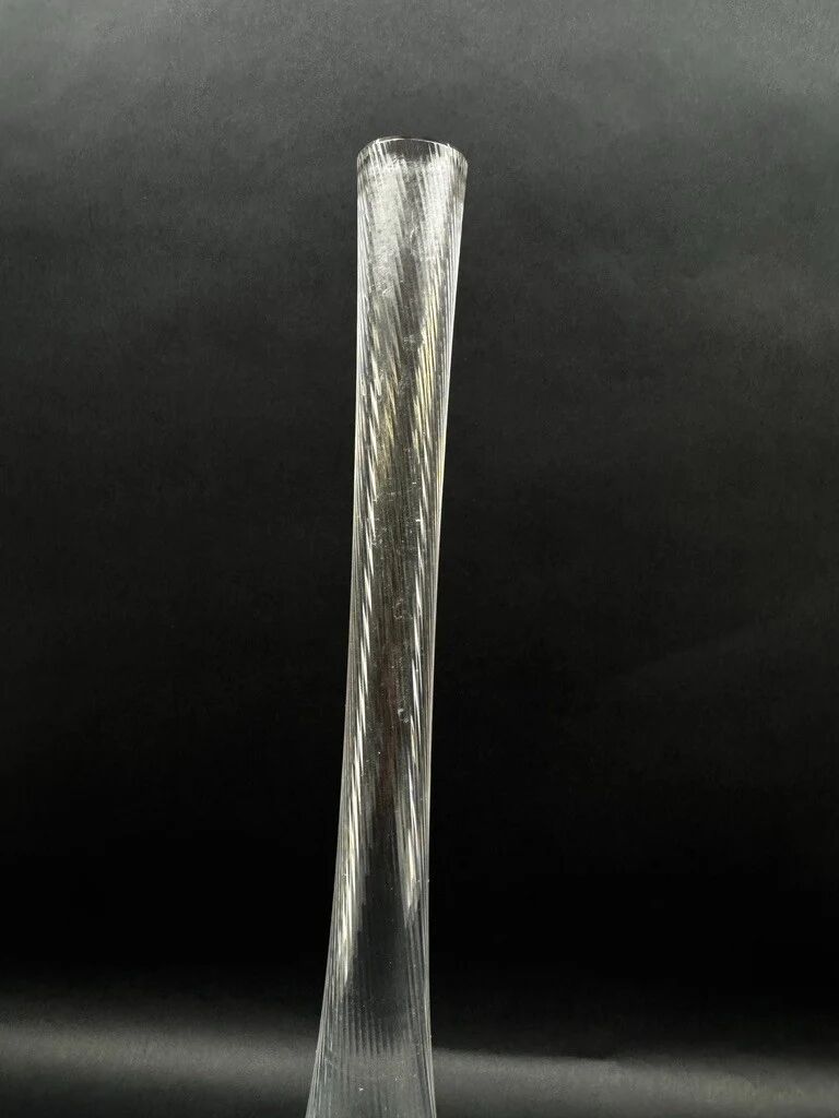 Vase Daum Nancy en cristal clair, XXe siècle