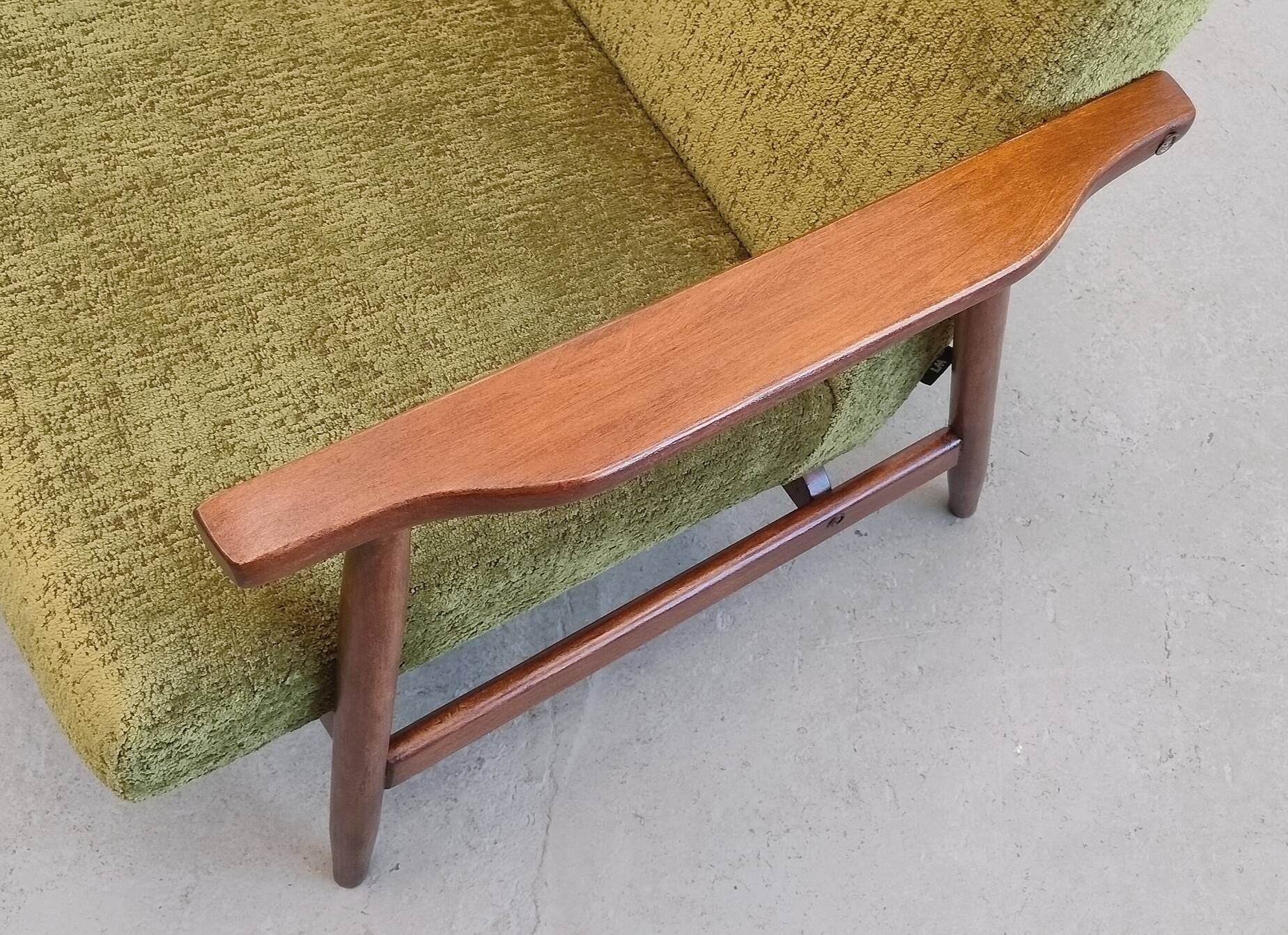 1970 Armchair, Model B-7727 in Long Hair Green Velvet