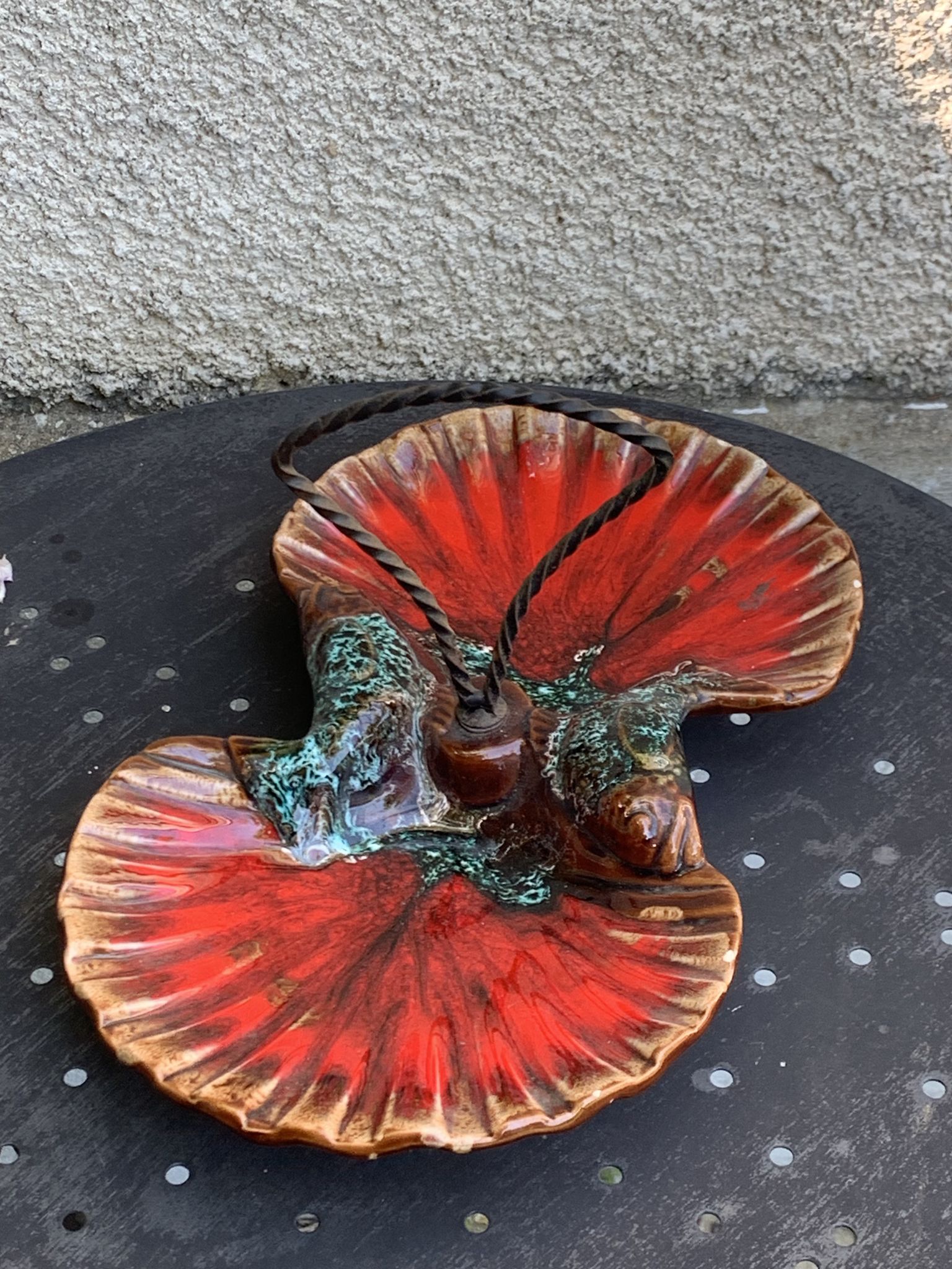 Servant in the shape of an enamelled ceramic shell and forged iron in vintage Vallauris style