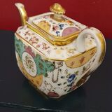 Paris porcelain teapot