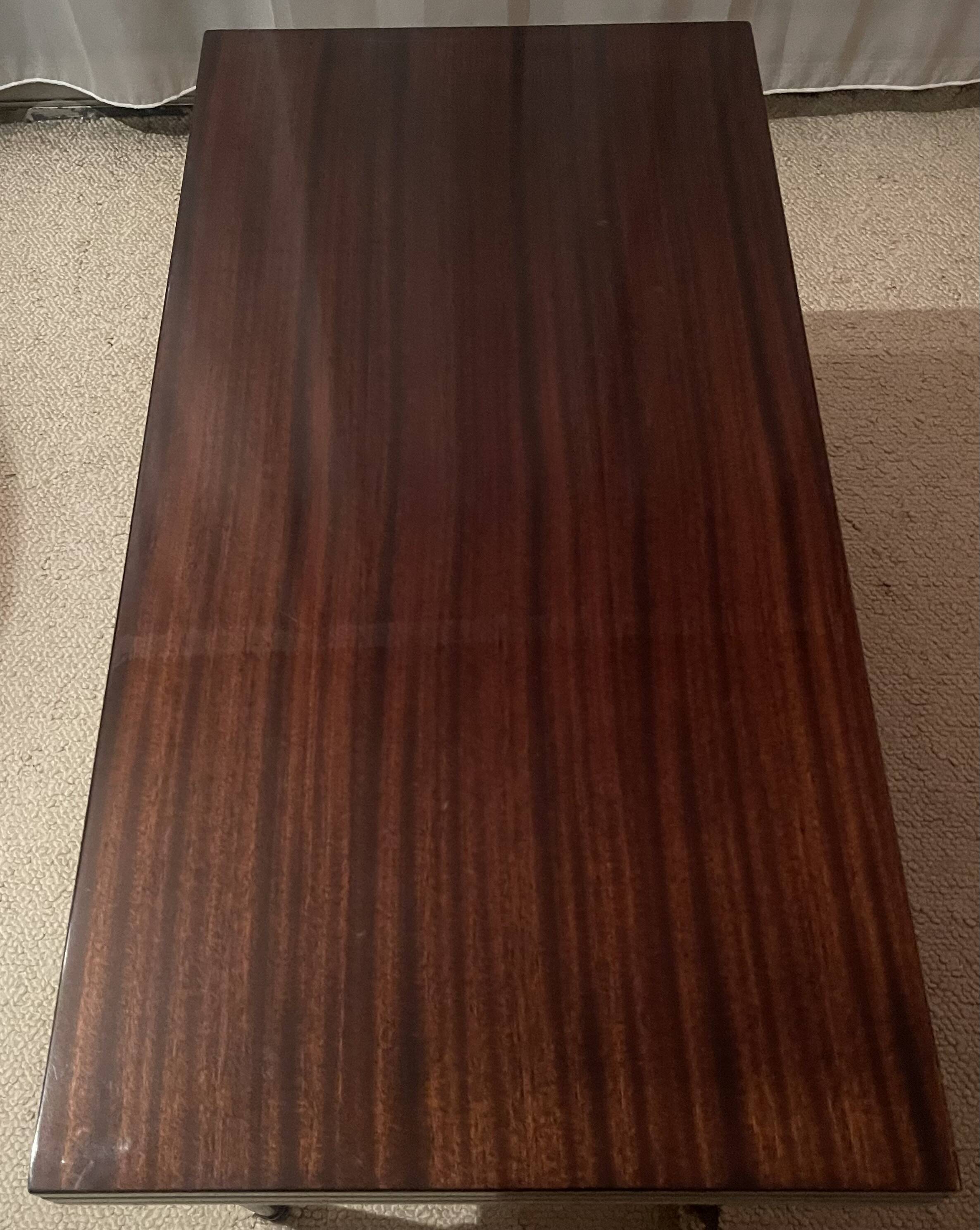 Transformable mahogany table