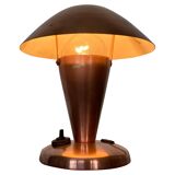 Petite lampe de table en laiton de style Bauhaus, Tchécoslovaquie, années 1940.