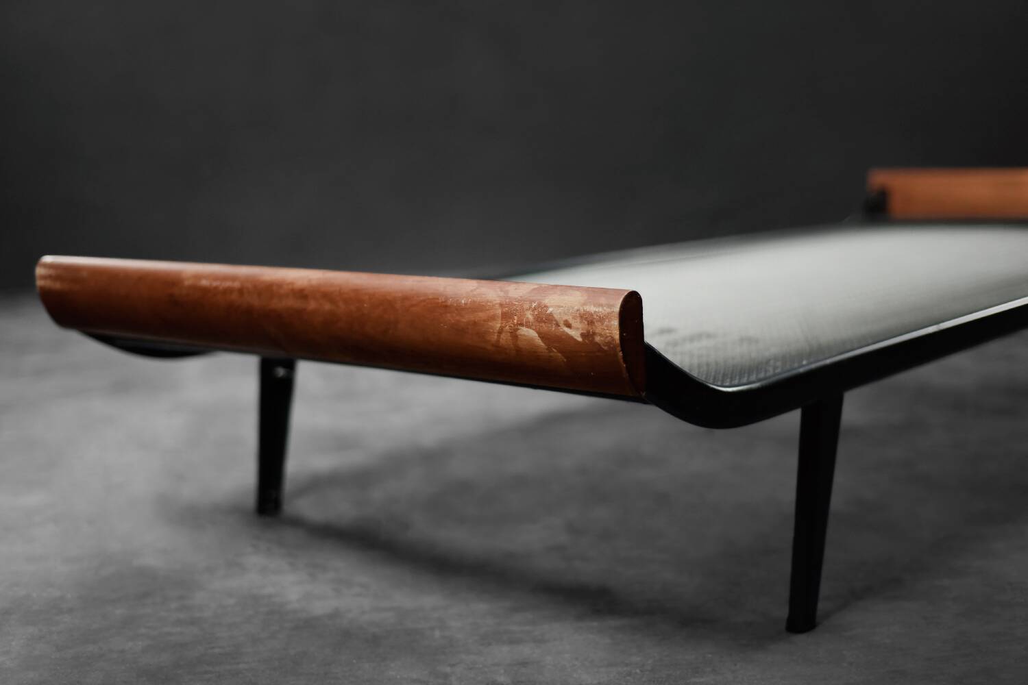 Vintage Mid-Century Dutch Modern Cleopatra Daybed for Auping