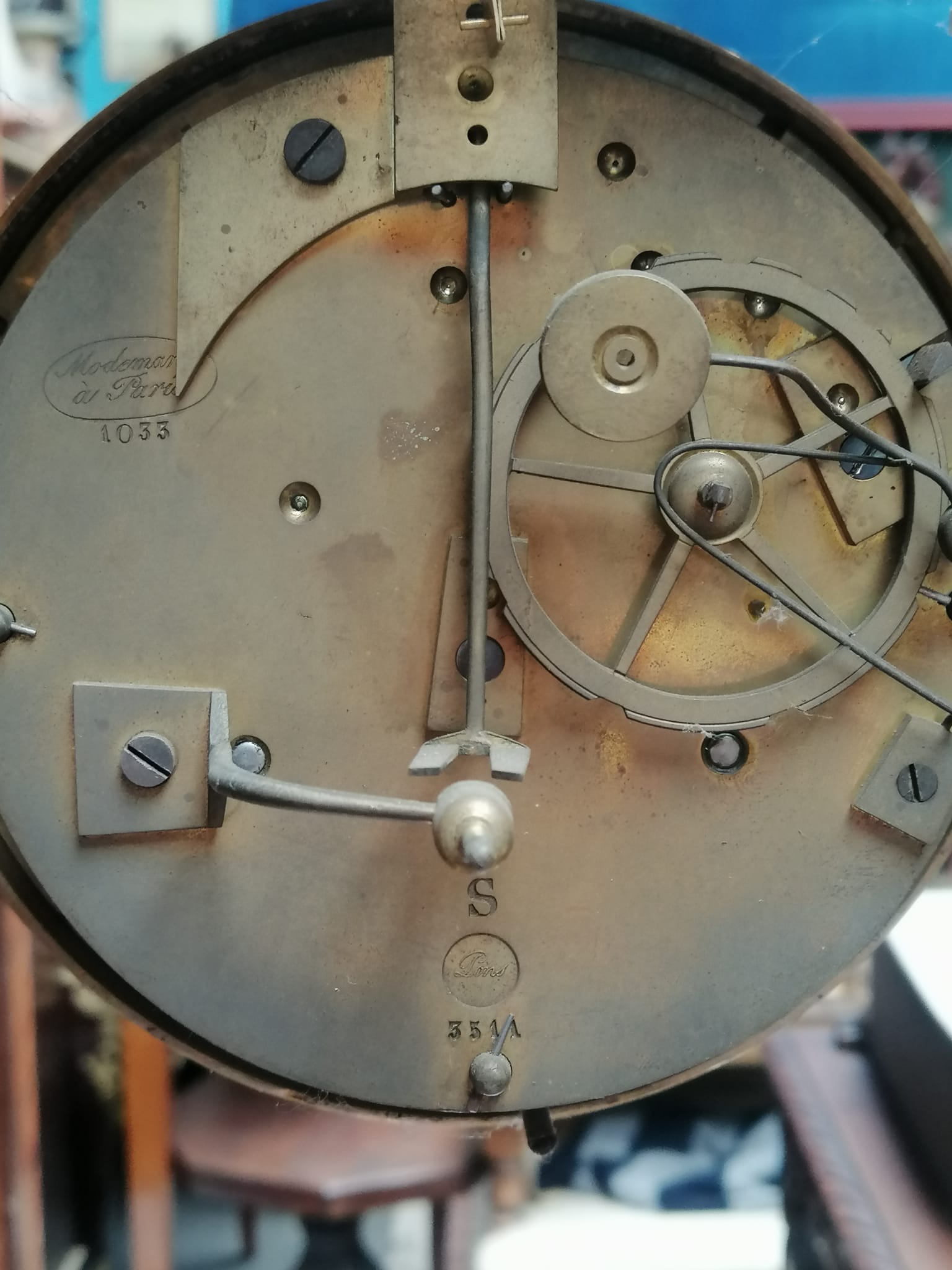 Empire chimney clock