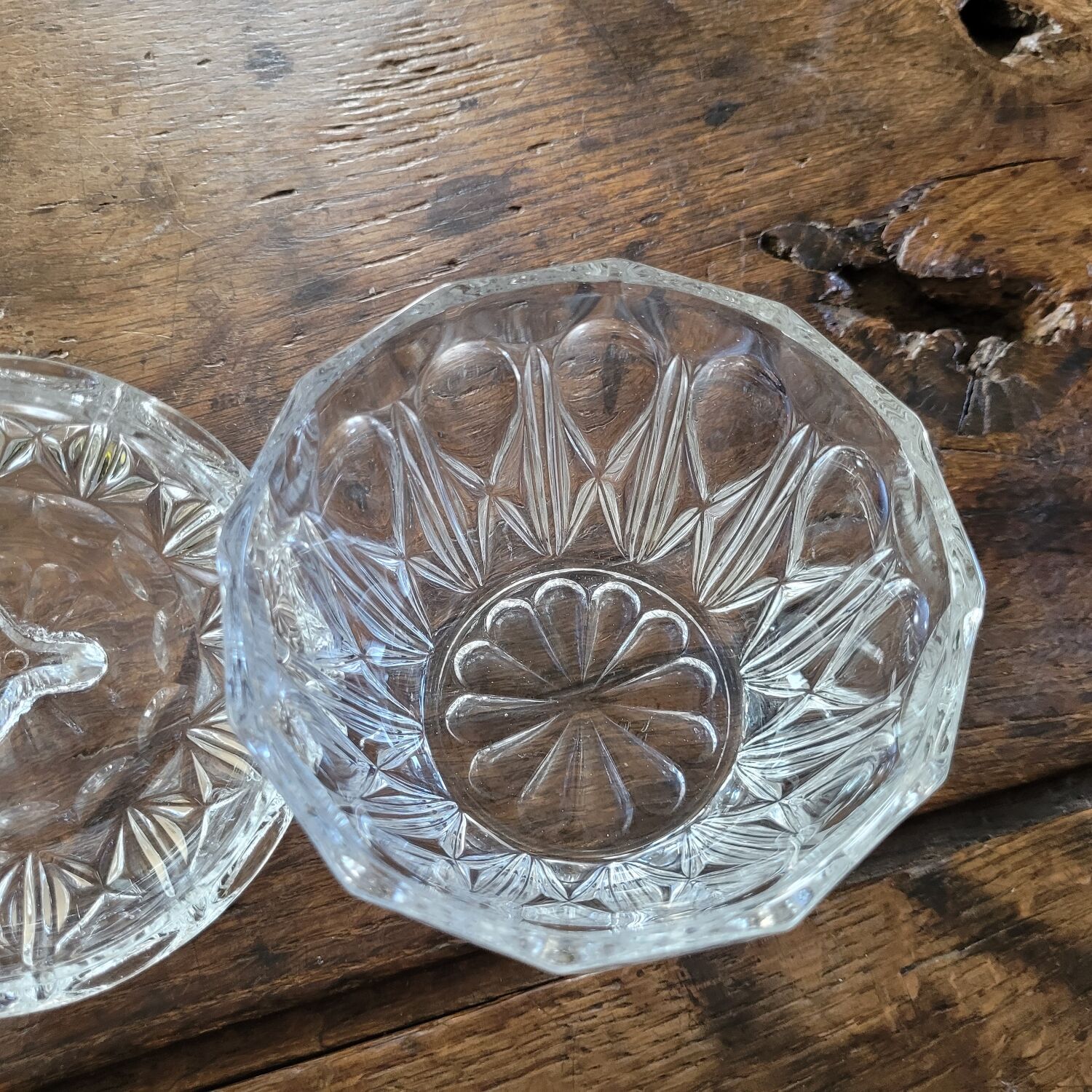 Diamond Pressed Glass Sugar Bowl – Circa 1950