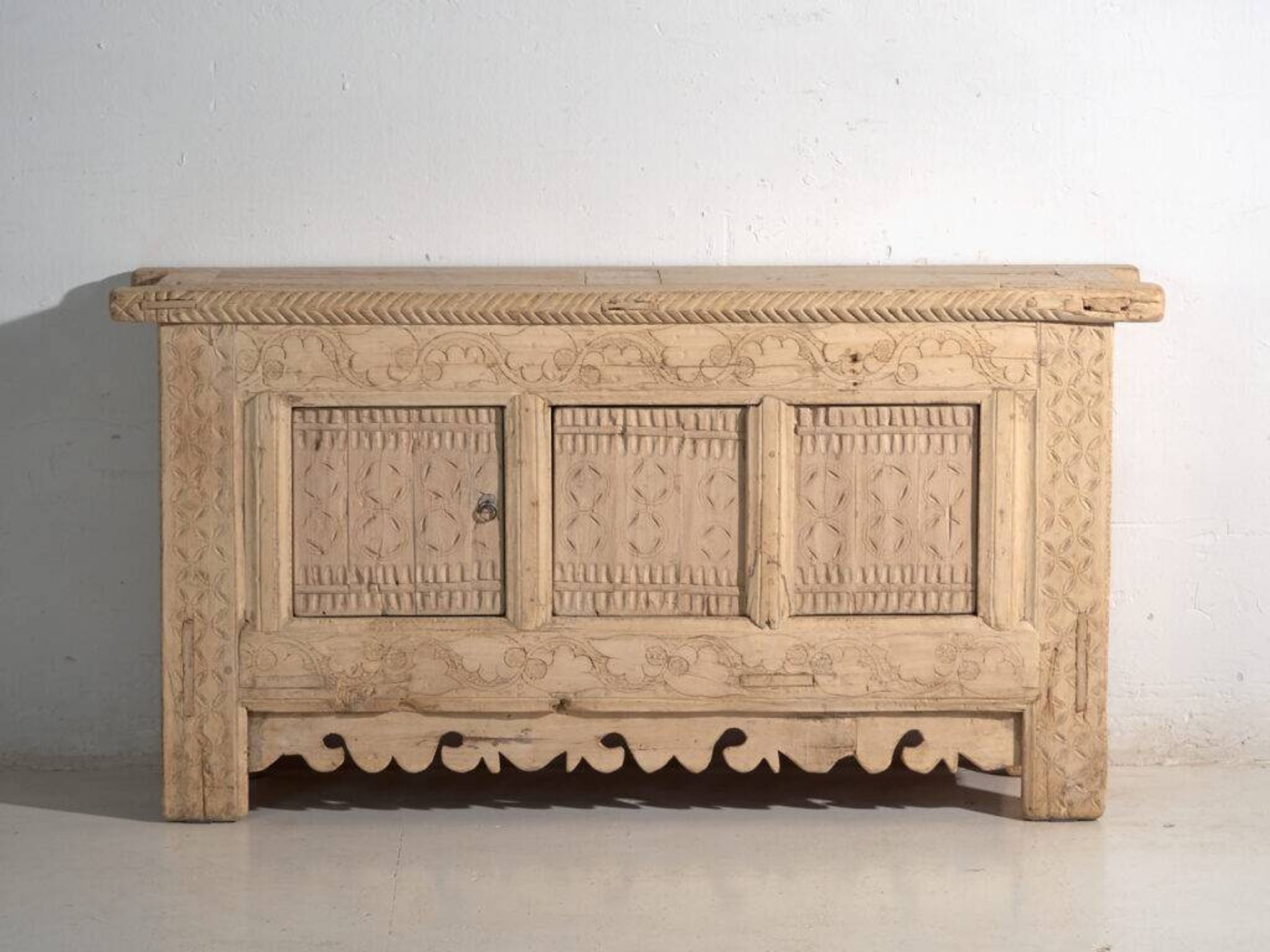 Antique carved pine buffet – China, circa 1920